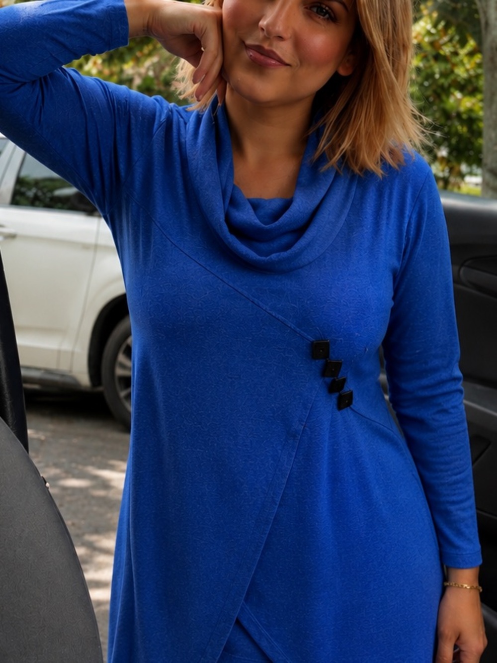 ALI MILES Deep Blue Cowl Neck Sweater Asymmetrical crepe fabric